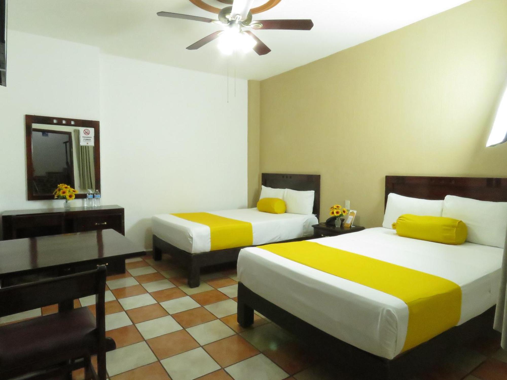 Hotel Los Girasoles テピク エクステリア 写真
